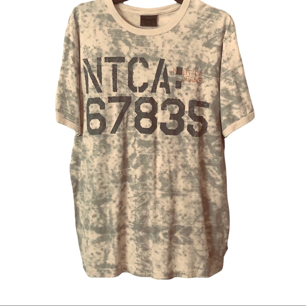 Nautica men’s gray and cream colored short sleeve T-shirt size XL